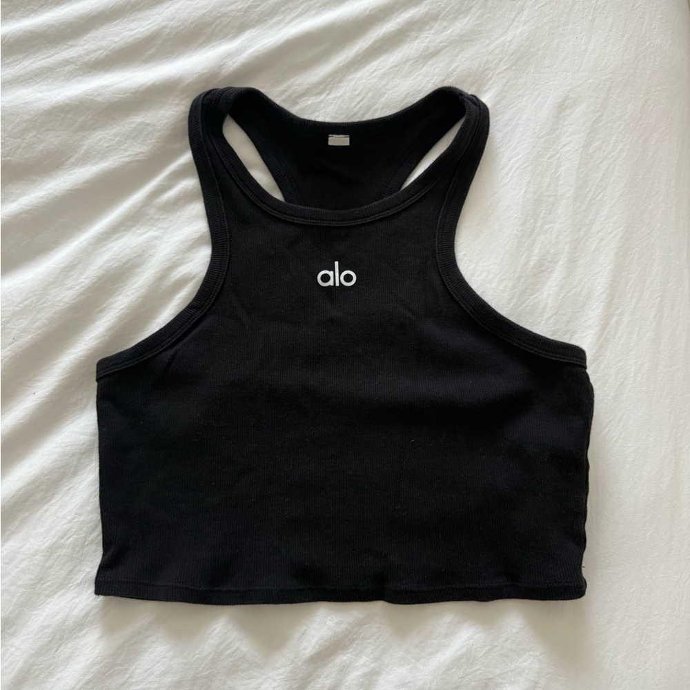 alo yoga aspire tank in black - Picture 2 of 7